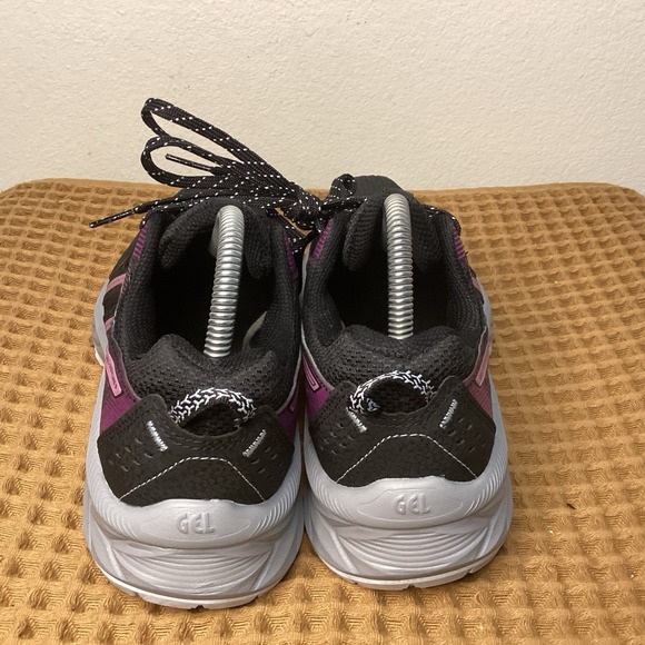 Asics Shoes Womens Sz 8 WIDE Gel-Venture 9 Sneakers Purple Trail Running 1012B31 - Picture 4 of 8